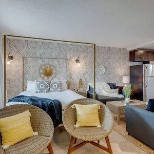 Vibrant Modern Studio Within 2 Miles Of Downtown! Nashville